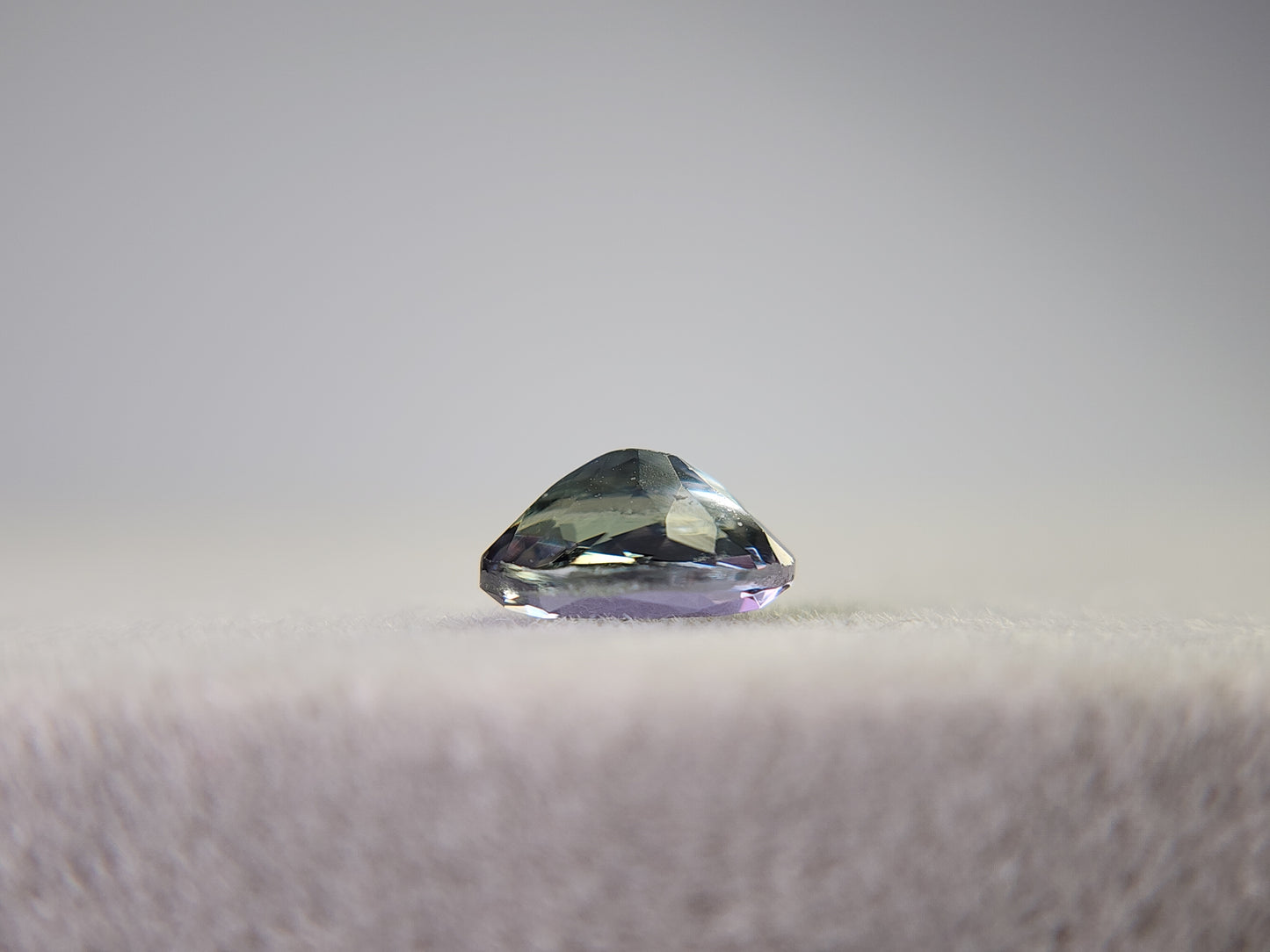 0662-2 ゾイサイト 0.90ct