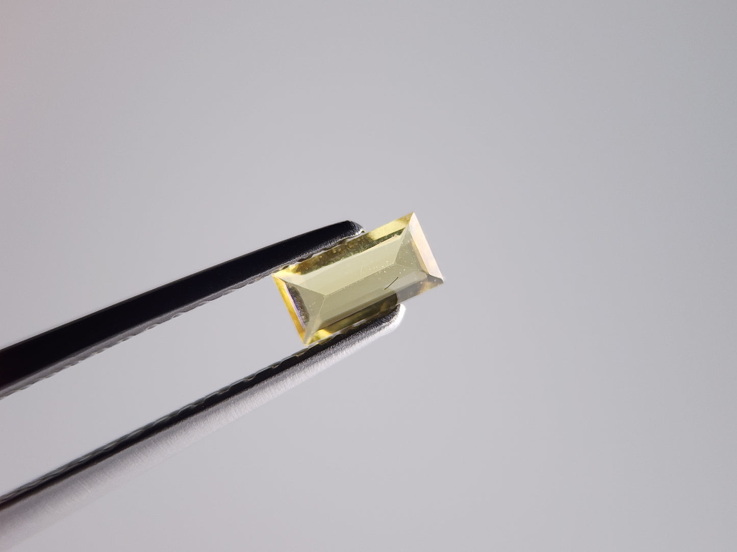 0162-6 サファイア 0.19ct