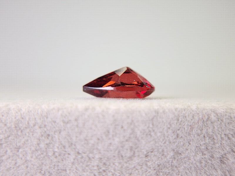 0910-3-7 ガーネット 1.43ct