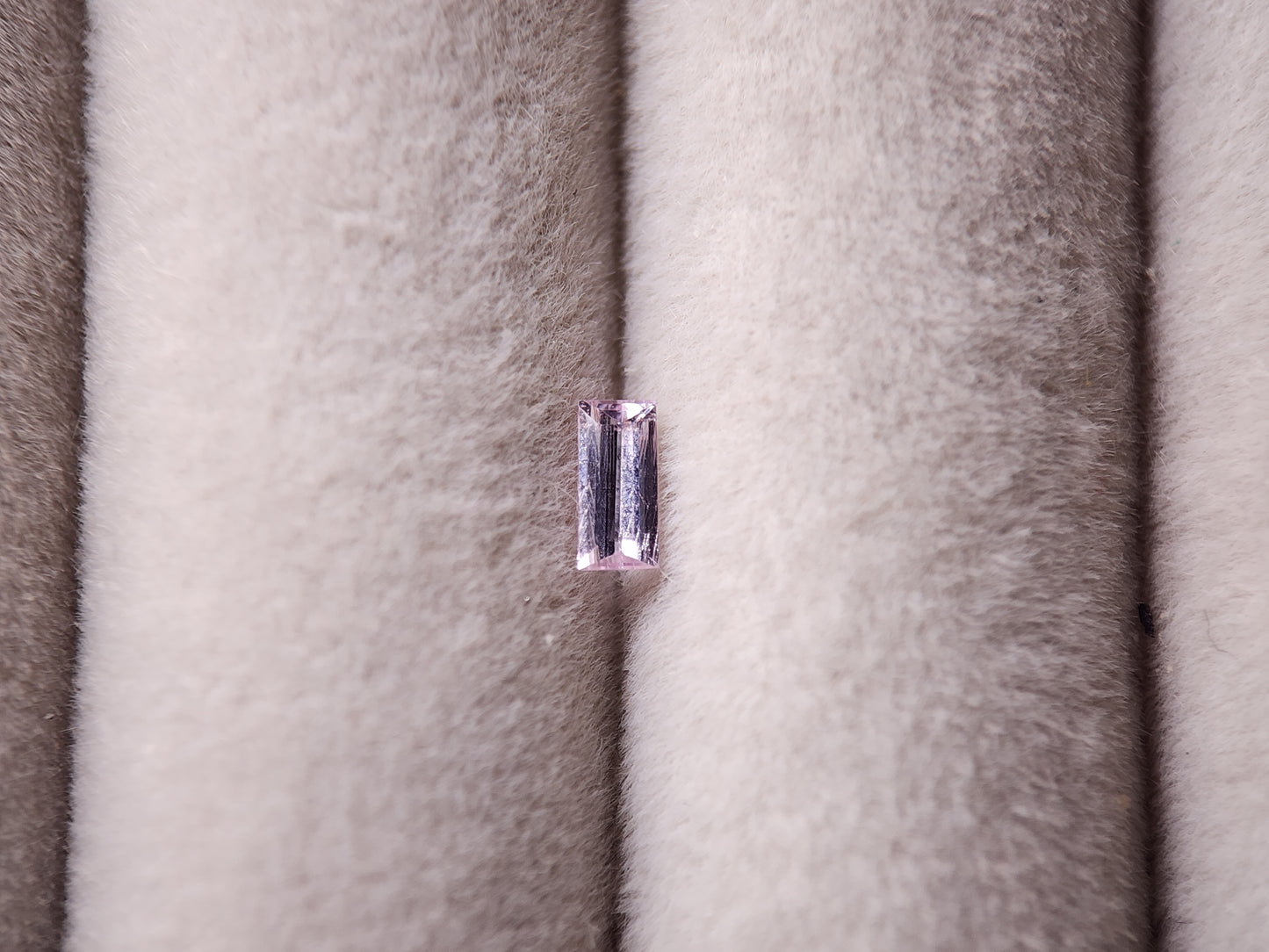 0162-3 サファイア 0.19ct