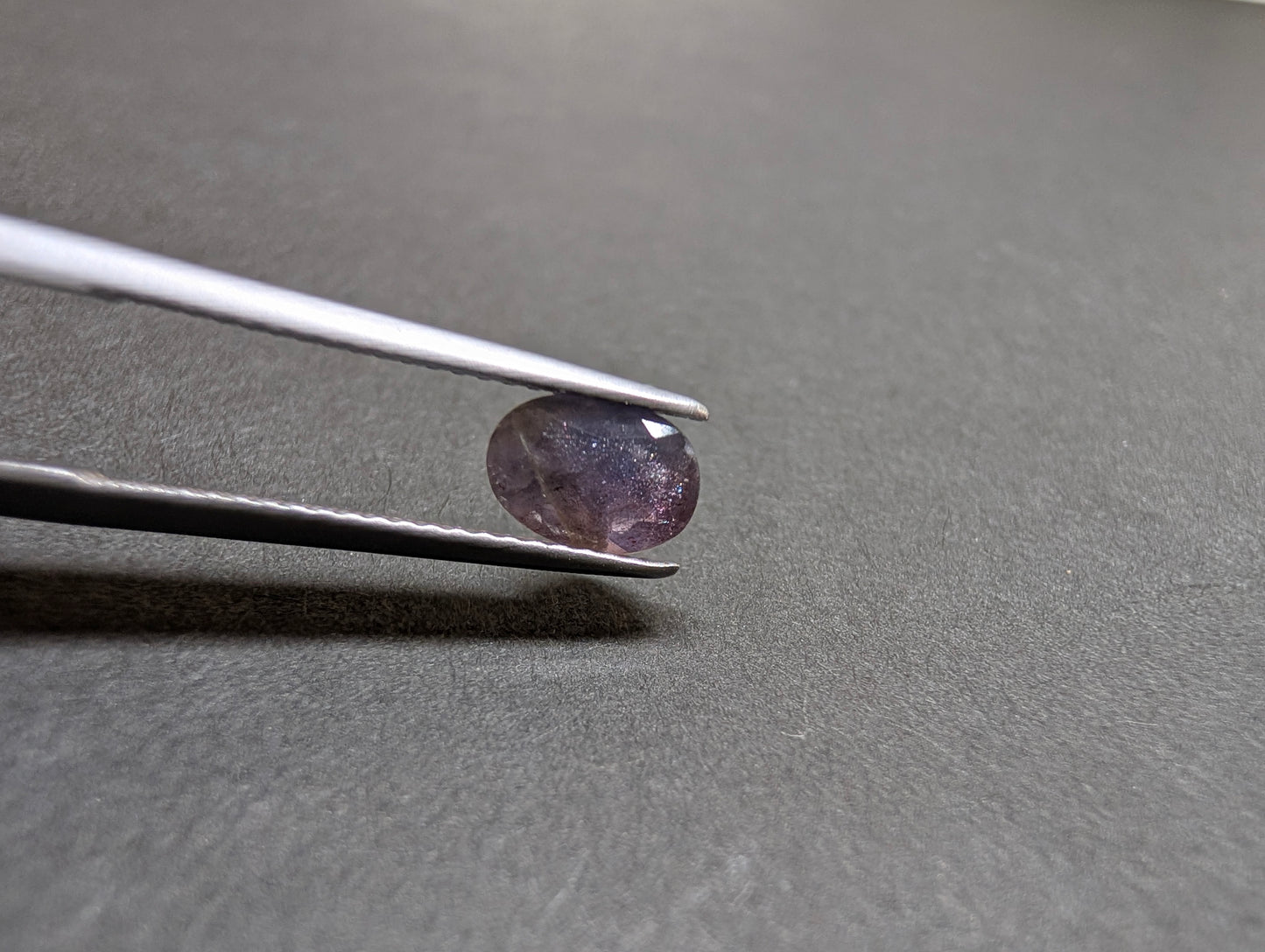 0325 アイオライトサンストーン 0.77ct