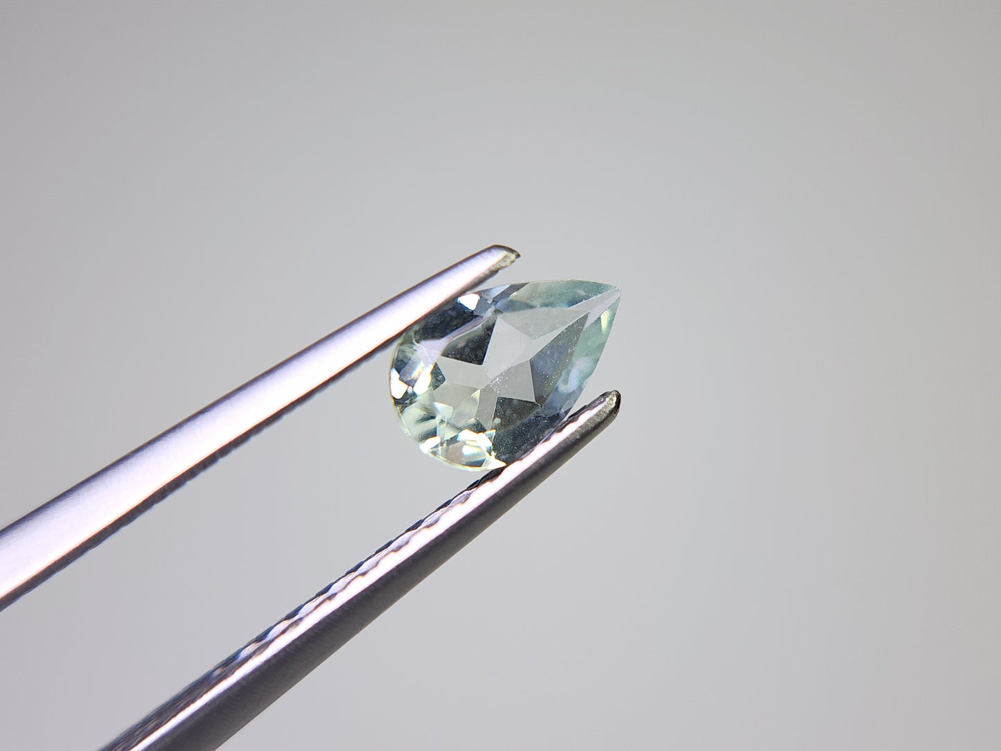 0878-2-10 グリーンベリル 0.33ct