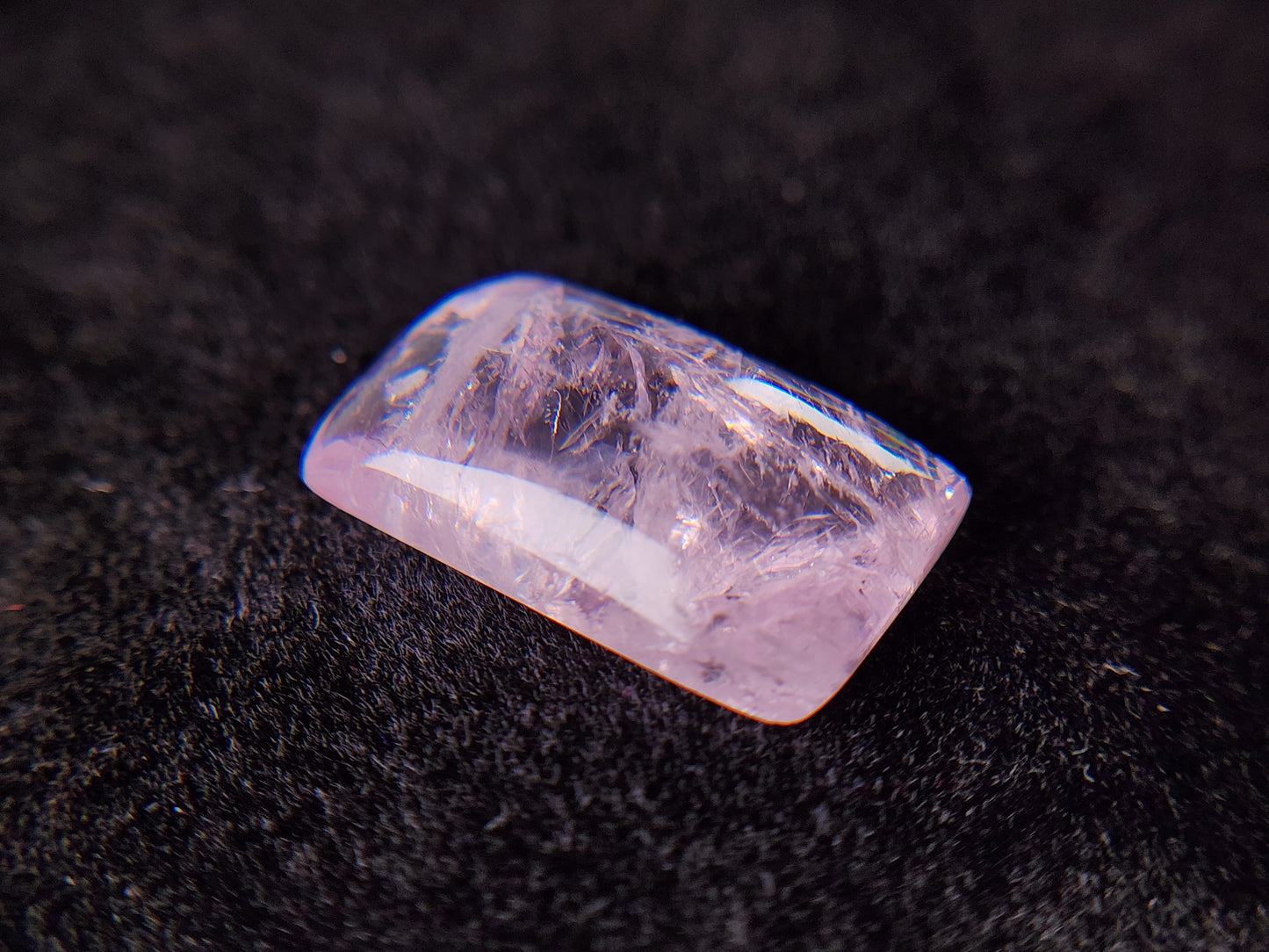 0908-7 虹入り!モルガナイト 16.39ct