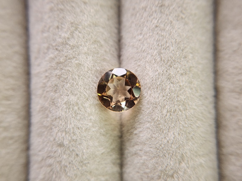 0020-13 シャンパントパーズ 1.41ct