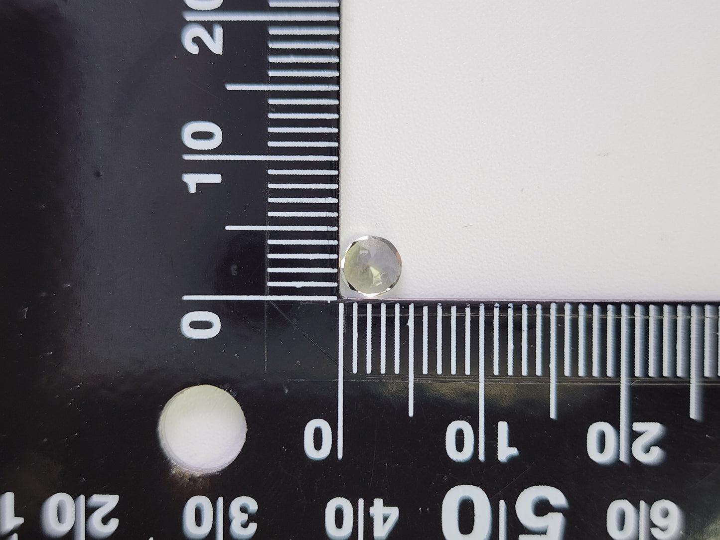 0657-26-4 ゾイサイト 0.43ct