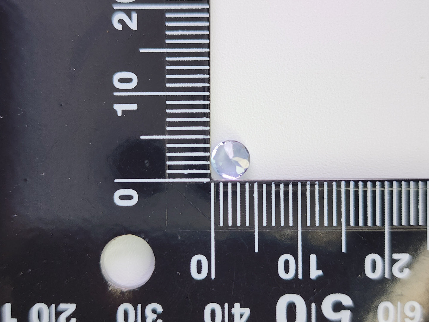 0657-24-5 ゾイサイト 0.38ct