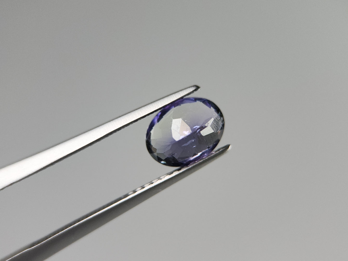 0876-2 バイカラータンザナイト 1.55ct