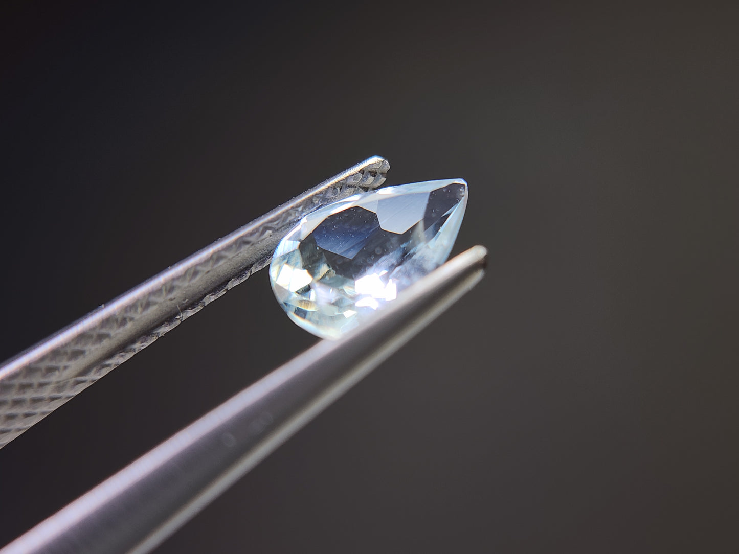 0008-4 アクアマリン ペアシェイプ 0.54ct