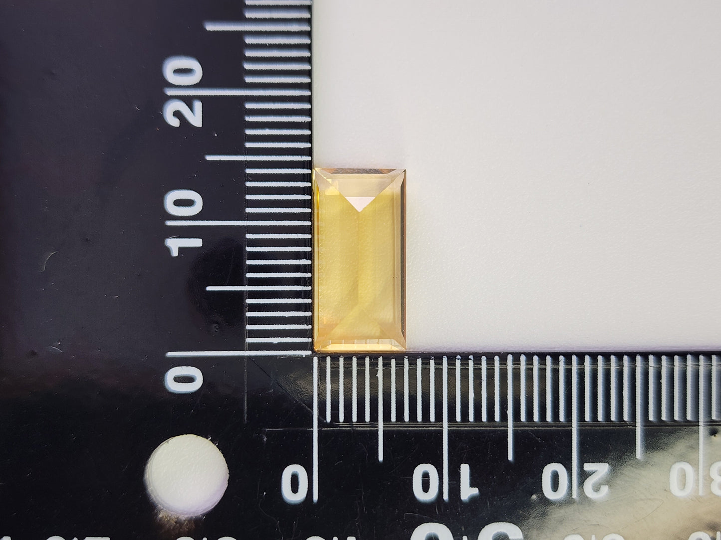 0365-2-1 バイカラーシトリン 4.08ct