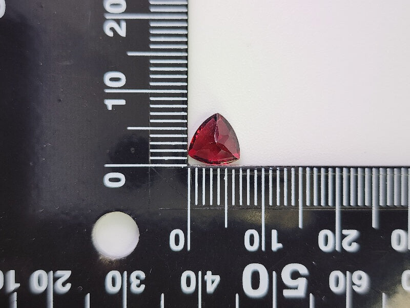 0910-1-11 ガーネット 1.51ct