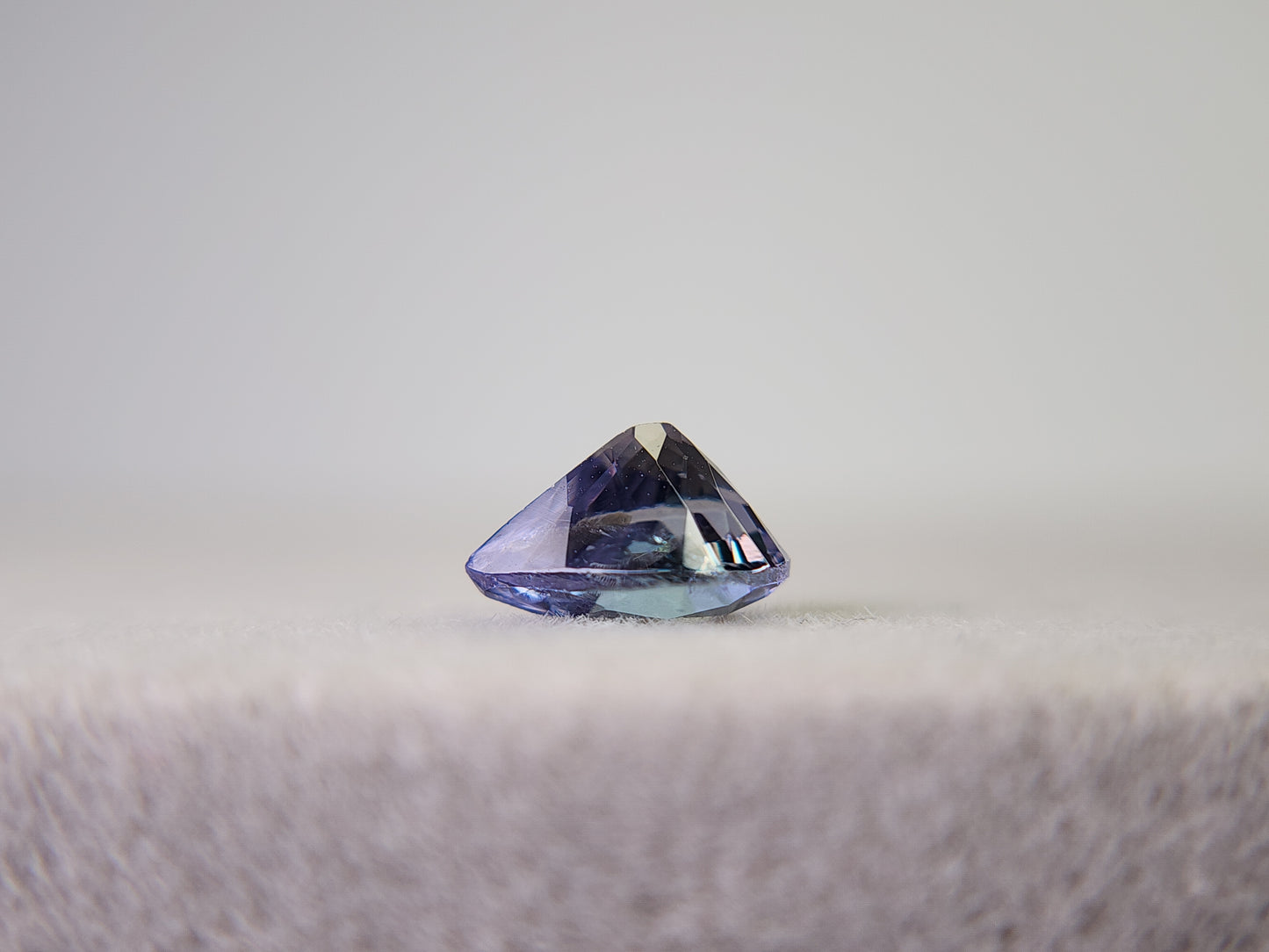 0662-1 ゾイサイト 0.86ct