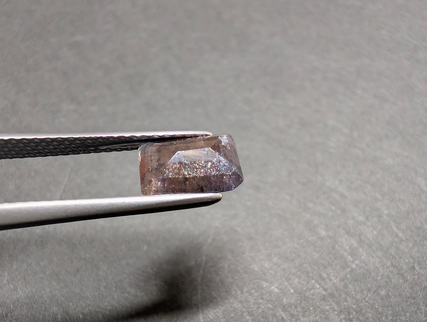 0337 アイオライトサンストーン 0.91ct