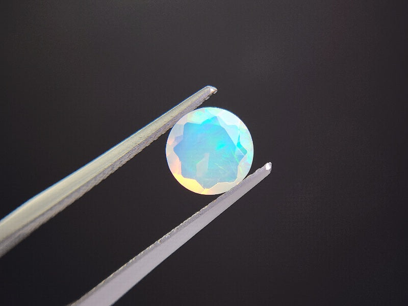 0909-3-5 オパール 0.78ct
