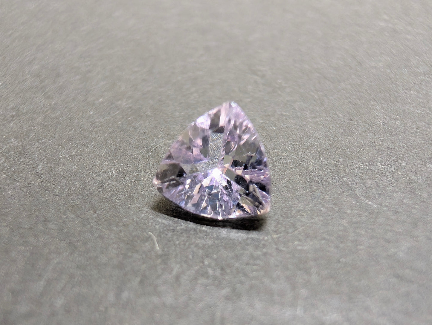 0666 1,200円★ゾイサイト 0.57ct