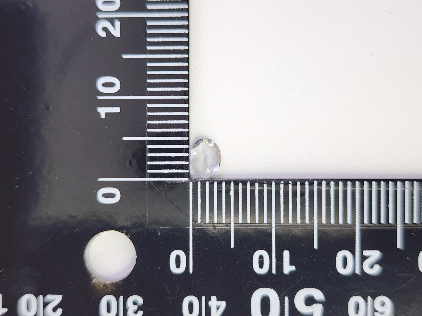 0654-5-8 ゾイサイト 0.26ct