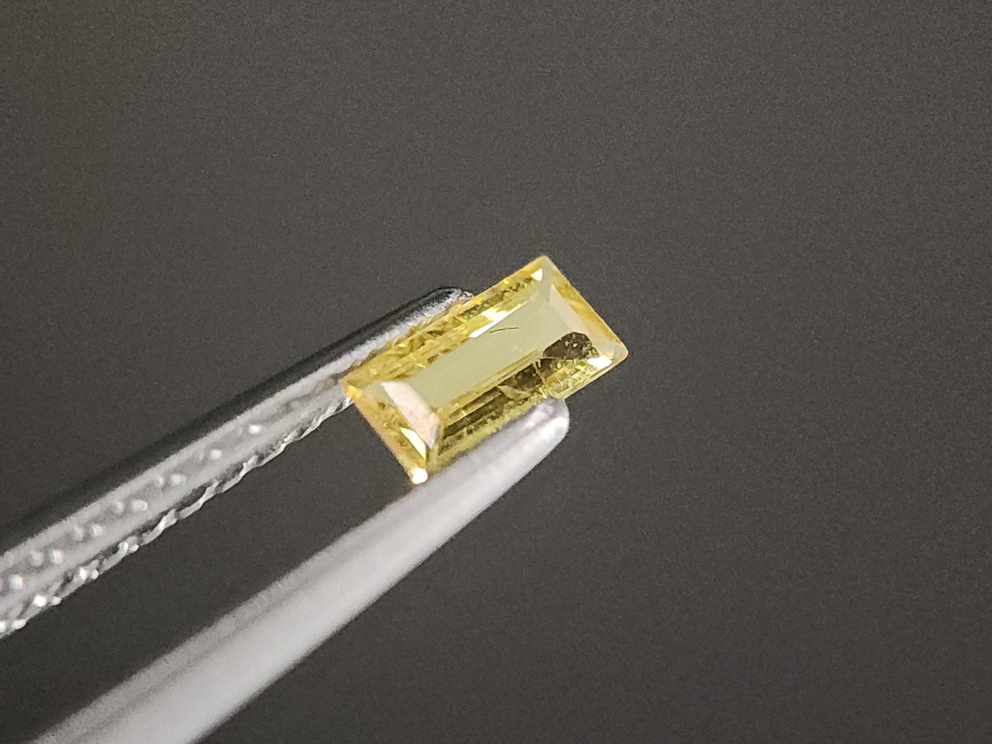 0162-6 サファイア 0.19ct
