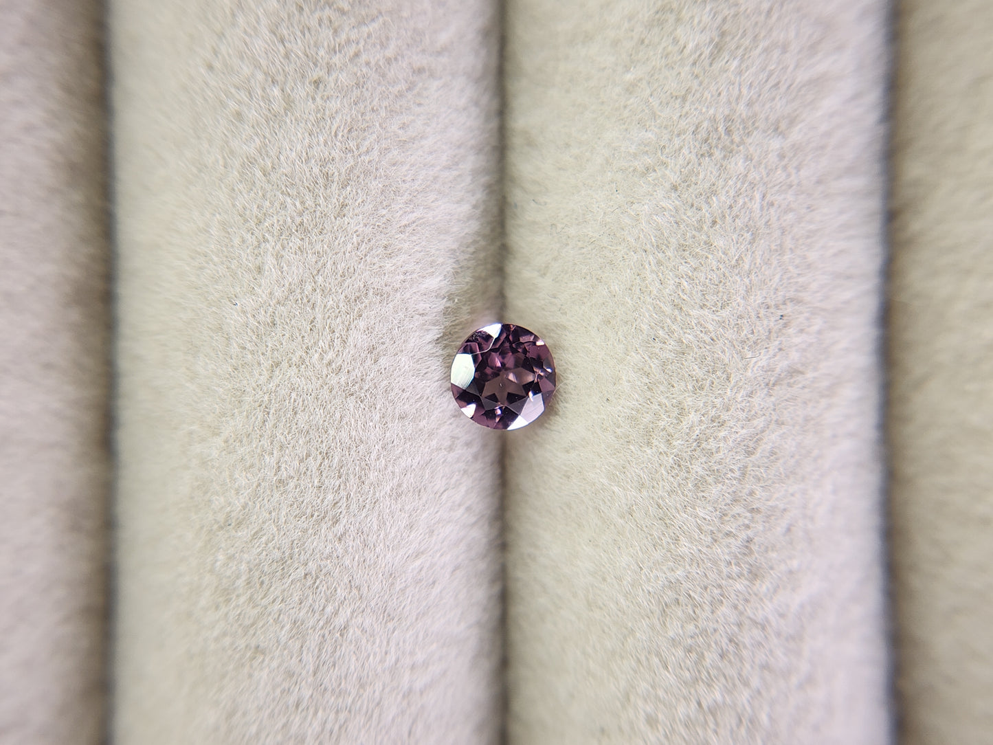 0823-6 スピネル 0.31ct