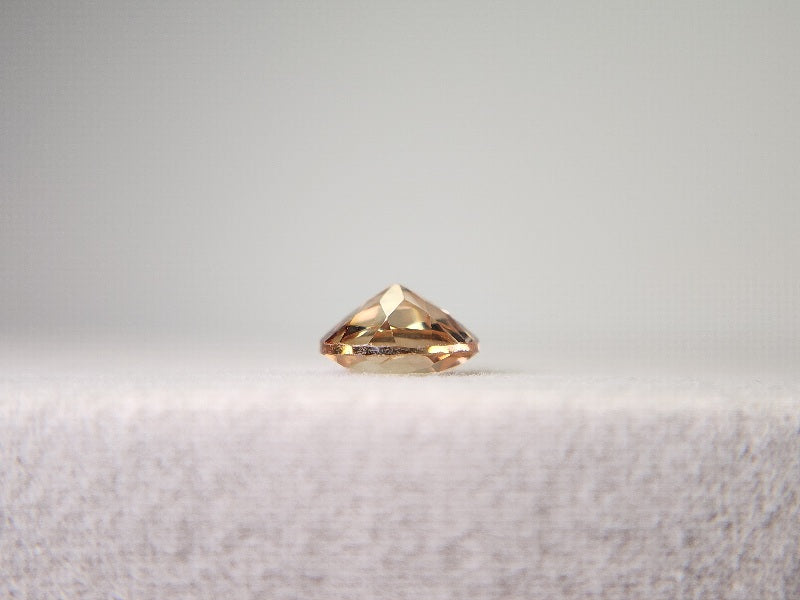 0020-13 シャンパントパーズ 1.41ct