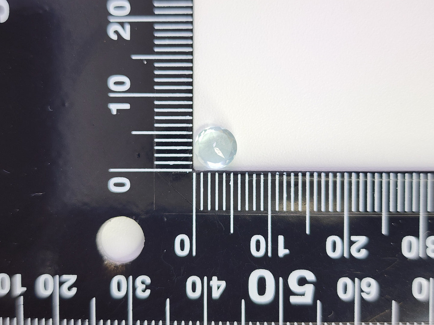 0878-3-8 グリーンベリル 0.62ct