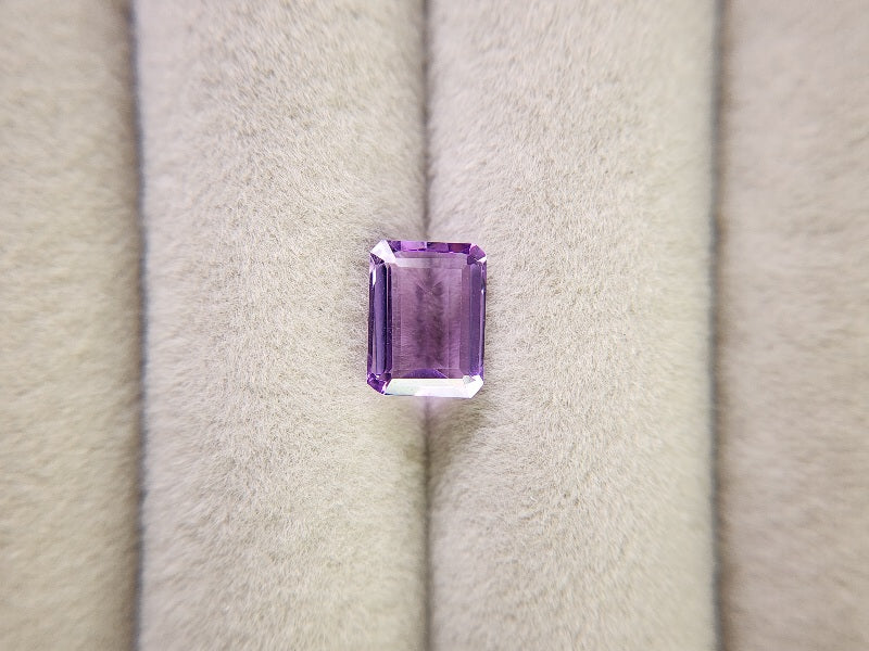 0918-2-13 アメジスト 1.49ct