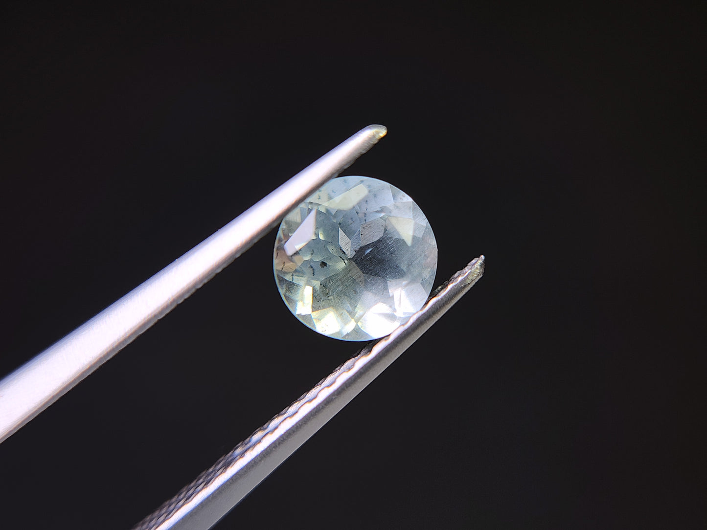 0878-3-1 グリーンベリル 0.81ct