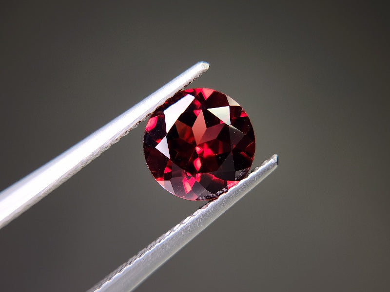 0910-5-12 ガーネット 2.29ct