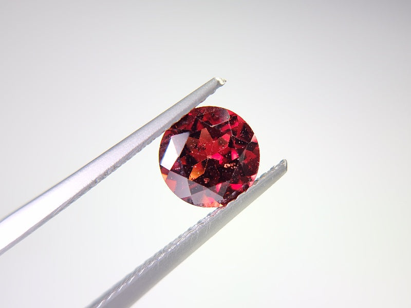 0910-2-7 ガーネット 1.52ct