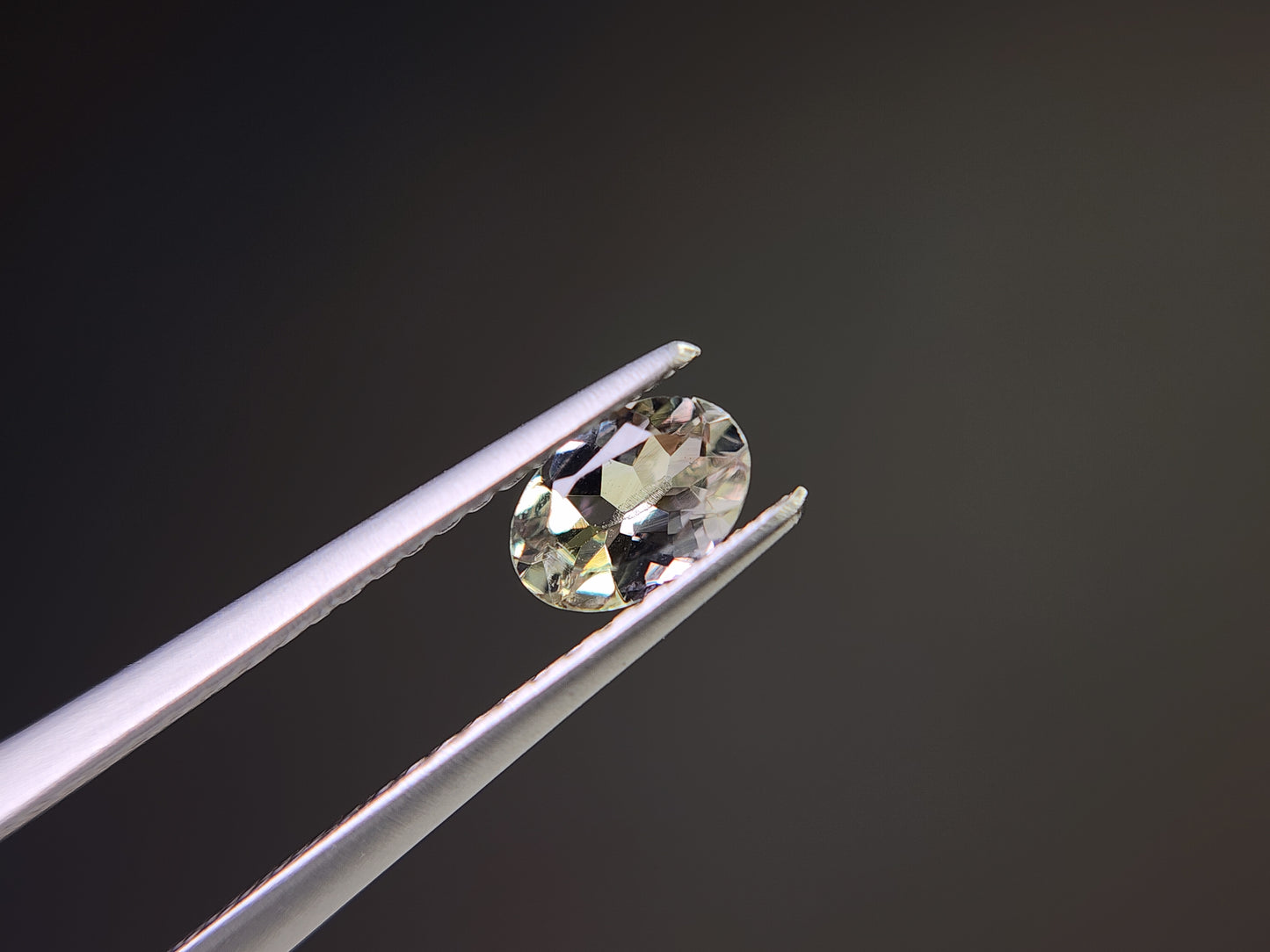 0655-9-3 ゾイサイト 0.42ct