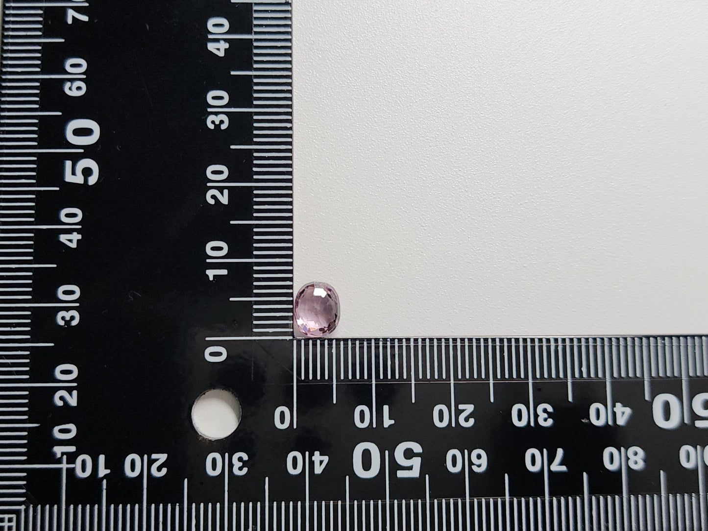 0820 スピネル 1.33ct