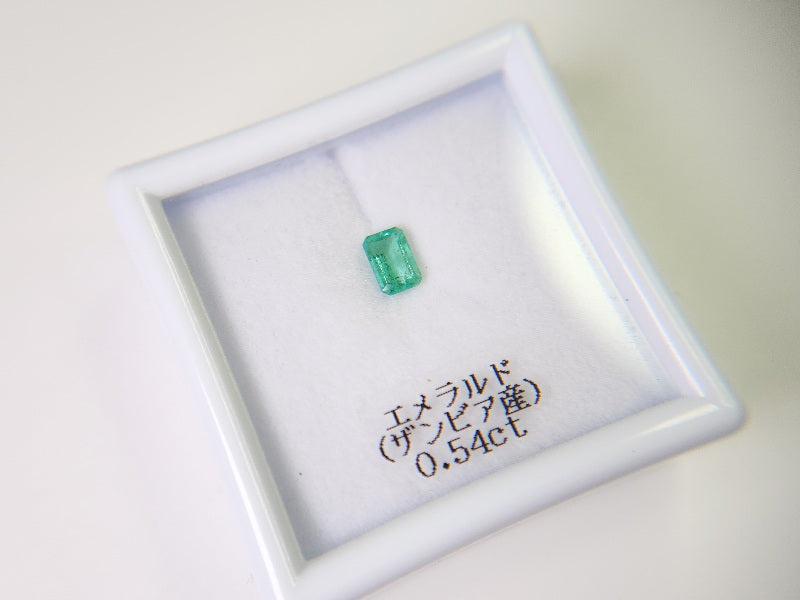 0936-13 エメラルド(ザンビア産) 0.54ct