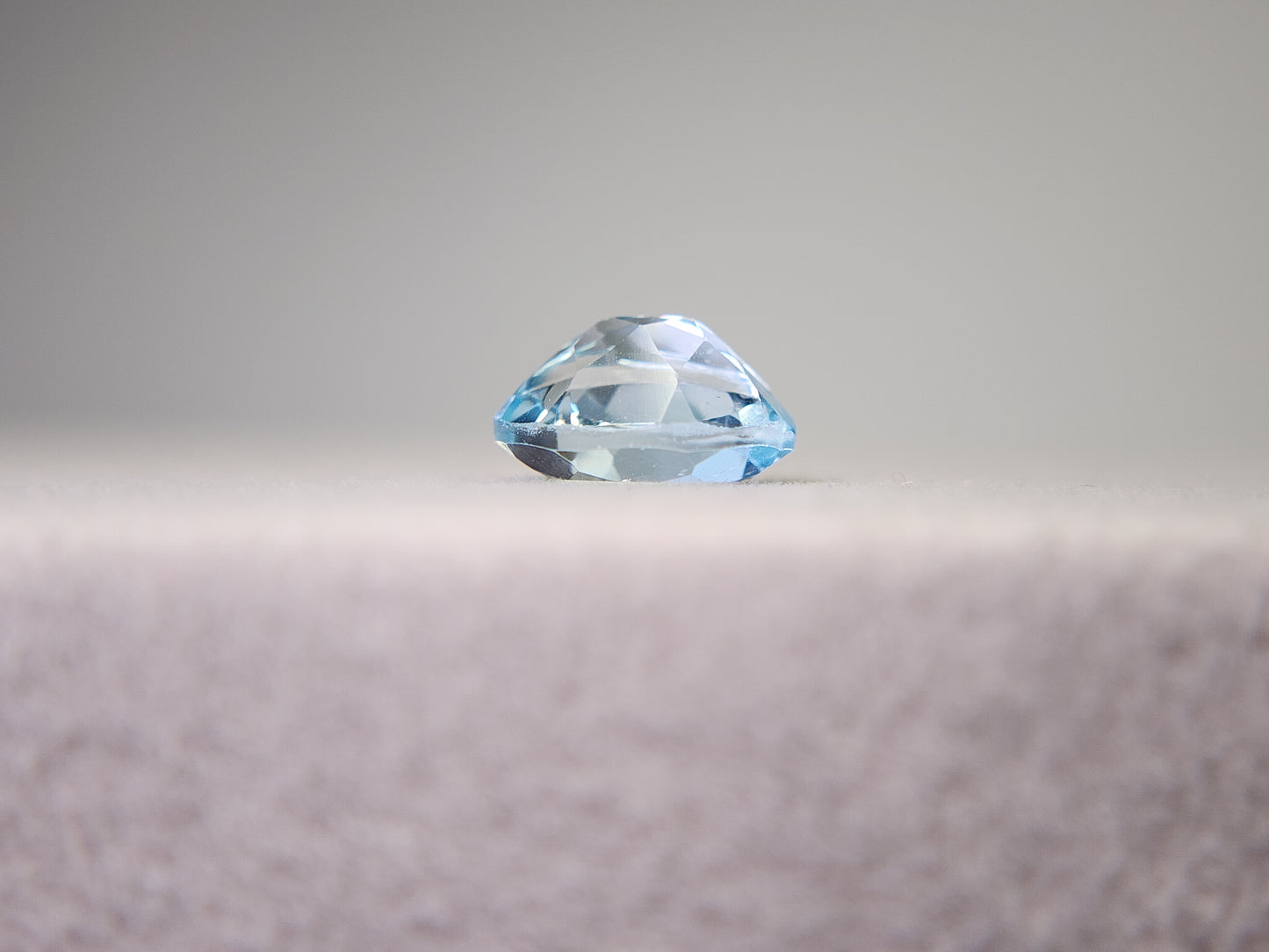 0917-17 ブルートパーズ 2.40ct