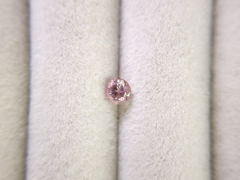 0935-4 ピンクジルコン 0.57ct