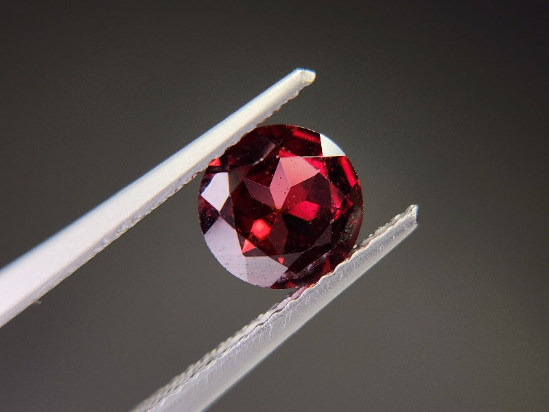 0910-2-8 ガーネット 1.43ct