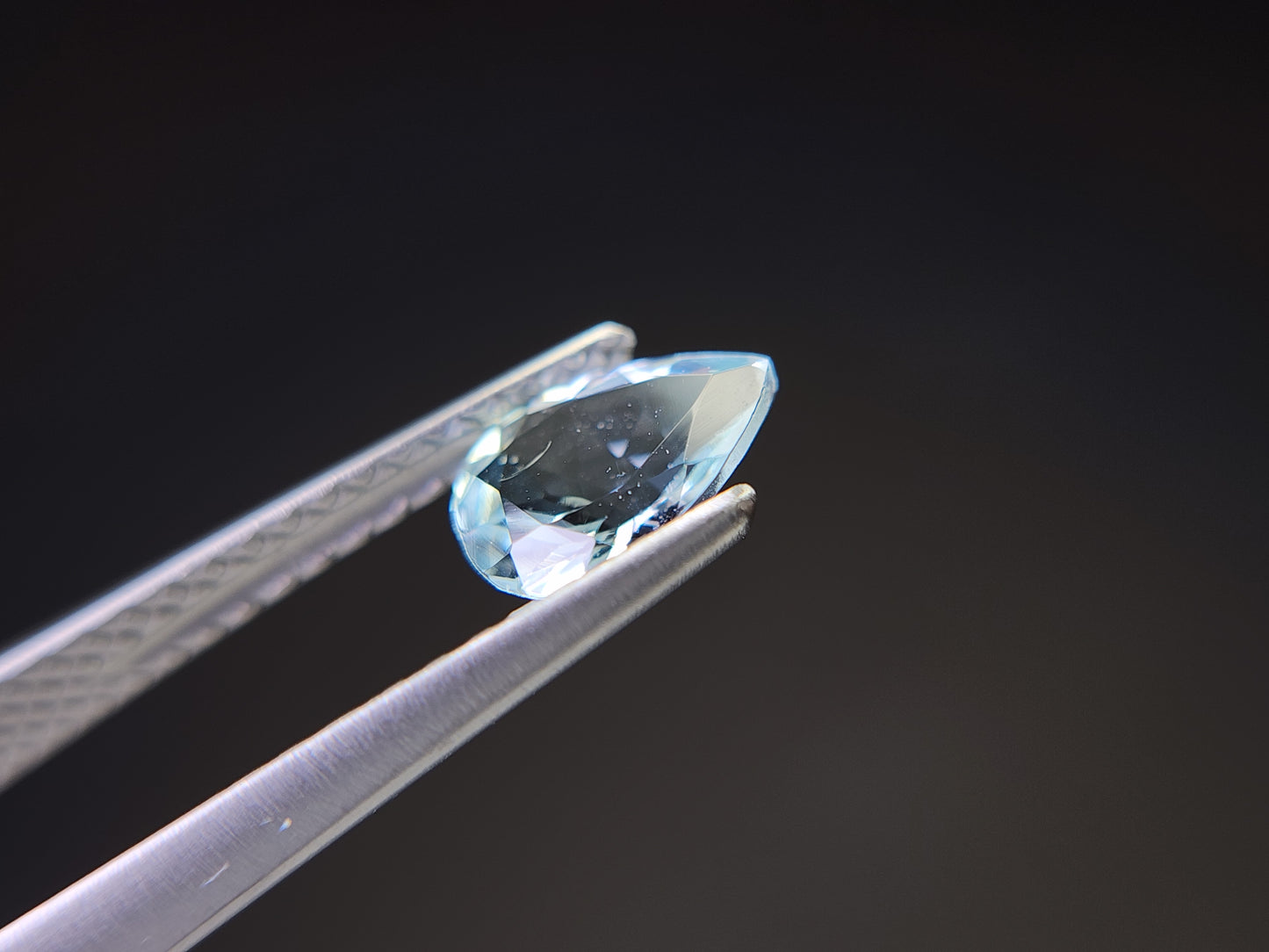 0008-9 アクアマリン ペアシェイプ 0.52ct