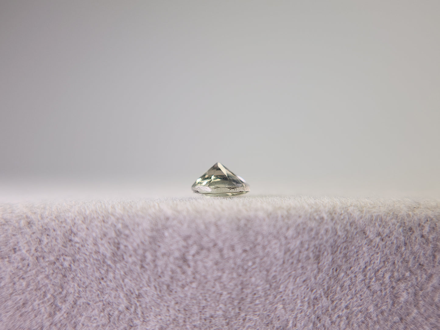 0657-26-1 ゾイサイト 0.37ct