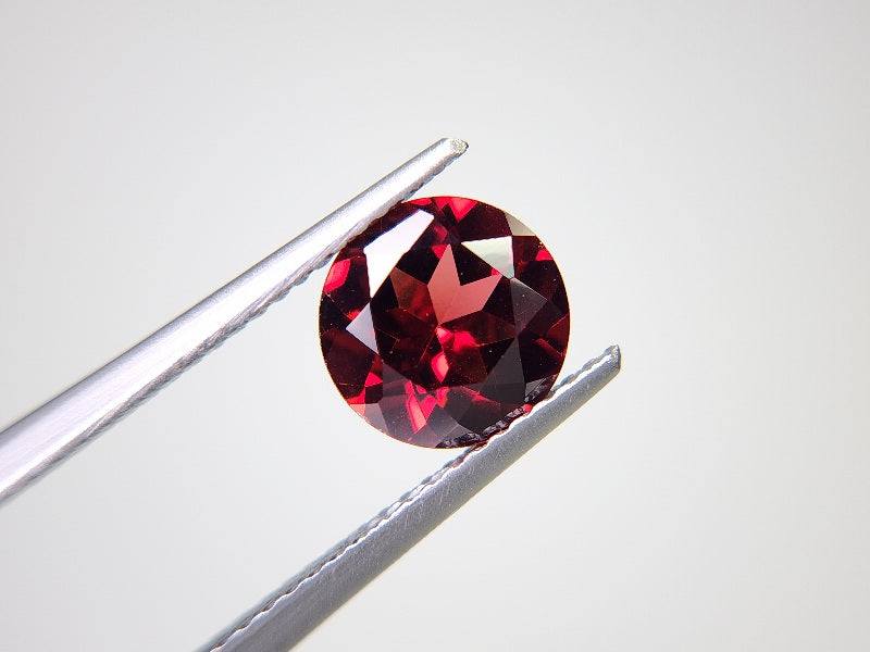 0910-5-12 ガーネット 2.29ct