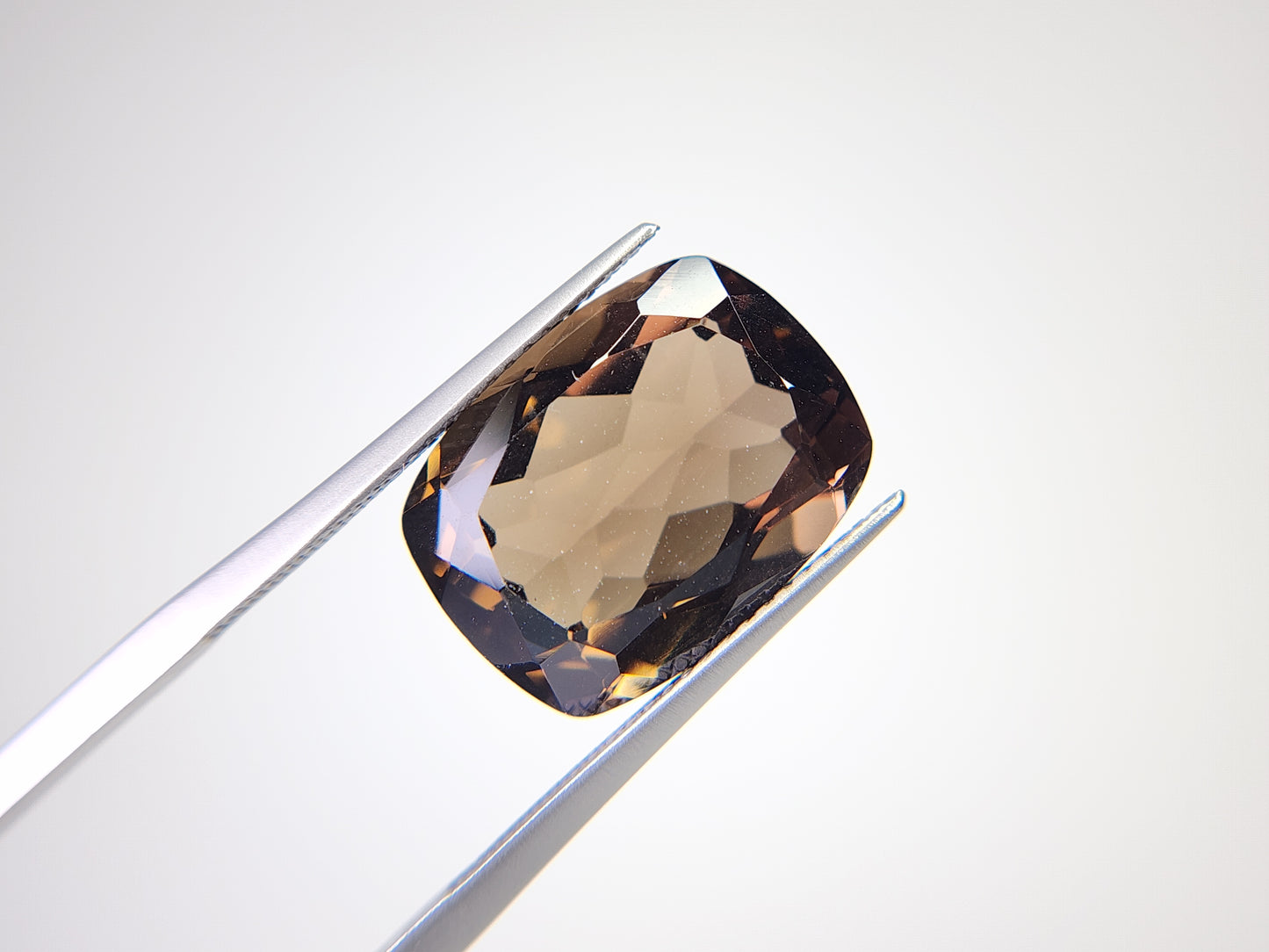 0902-2 スモーキークォーツ 11.31ct