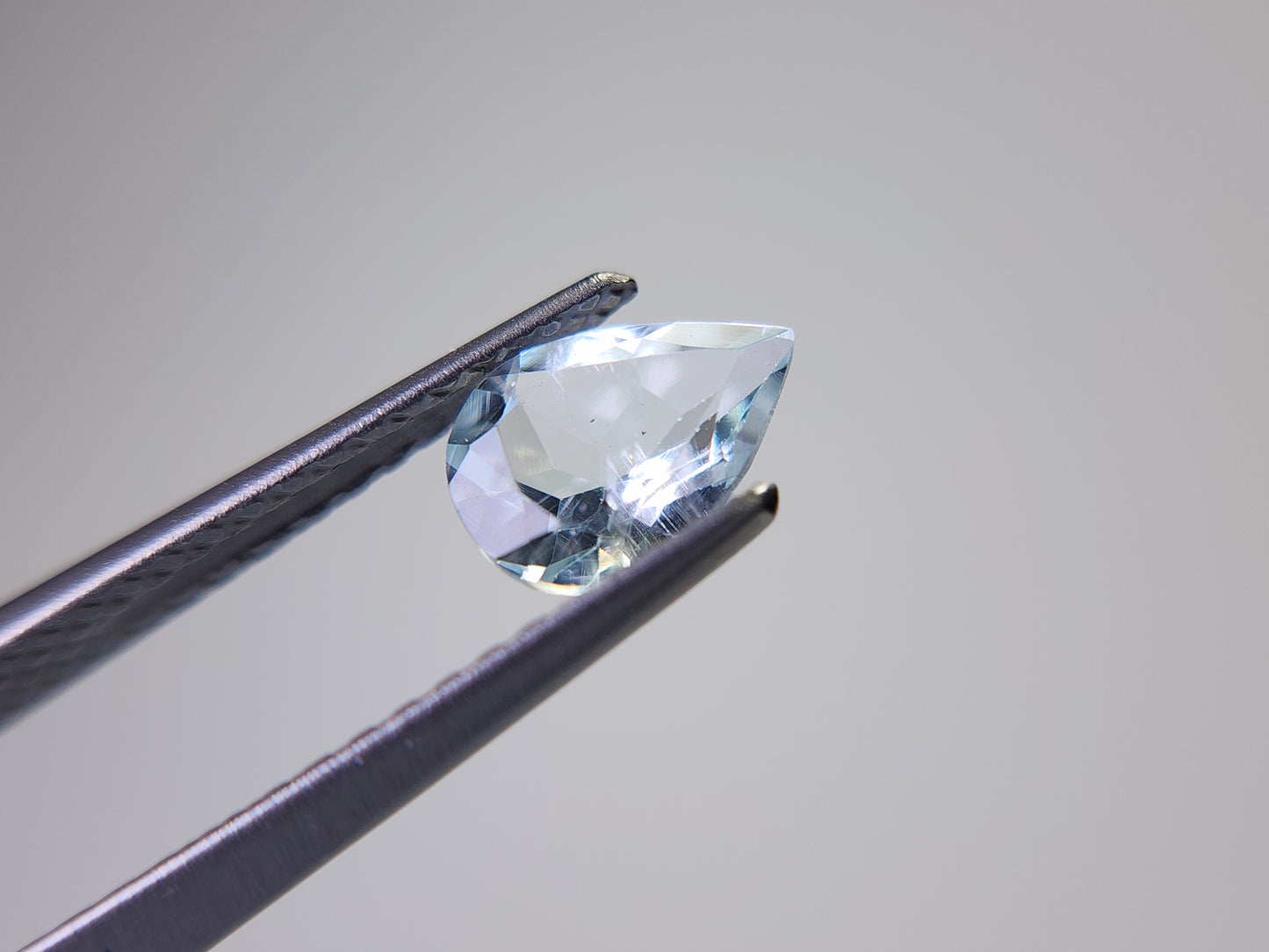 0008-2 アクアマリン ペアシェイプ 0.59ct