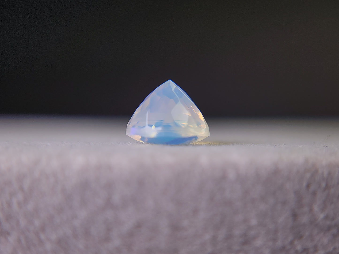 0916-6 オパール 0.97ct