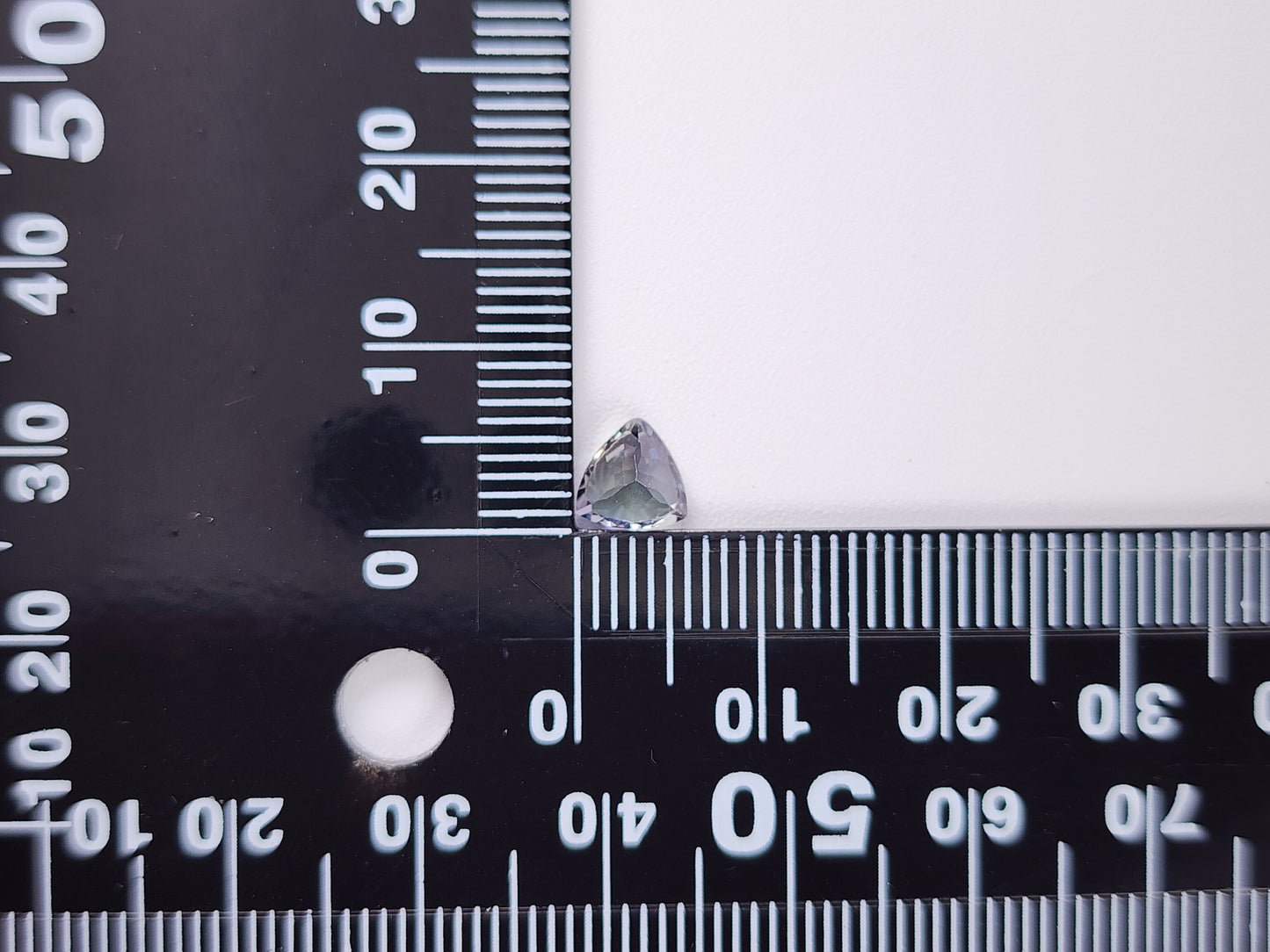 0649-4 ゾイサイト 0.85ct