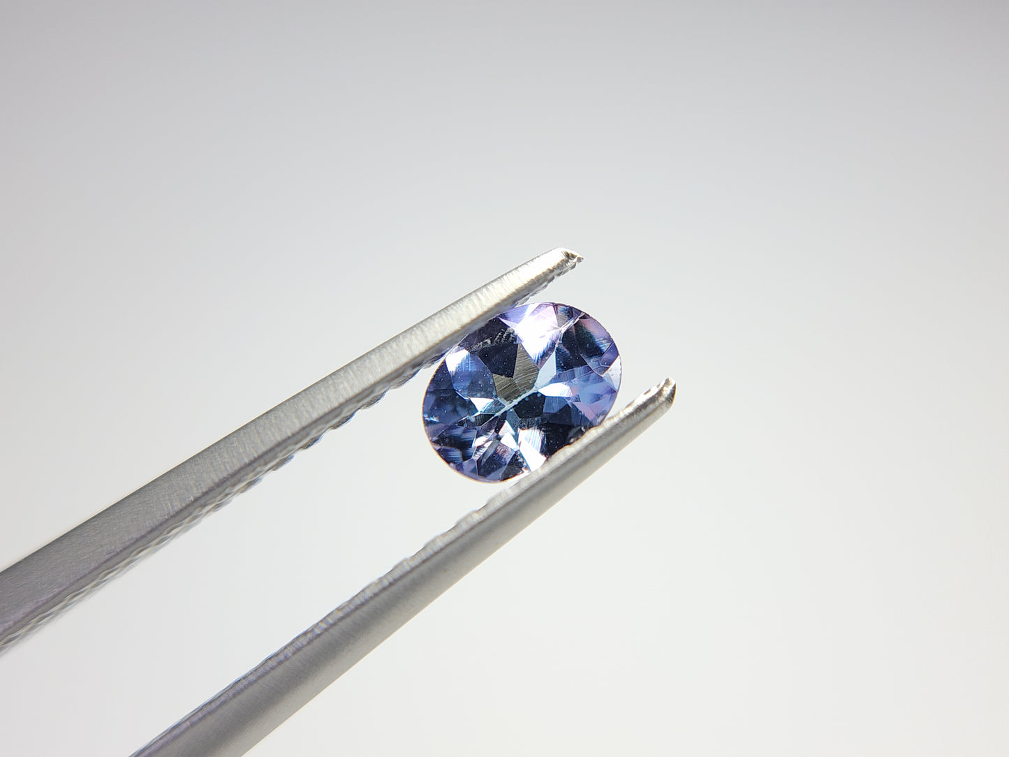 0654-7-4 ゾイサイト 0.32ct