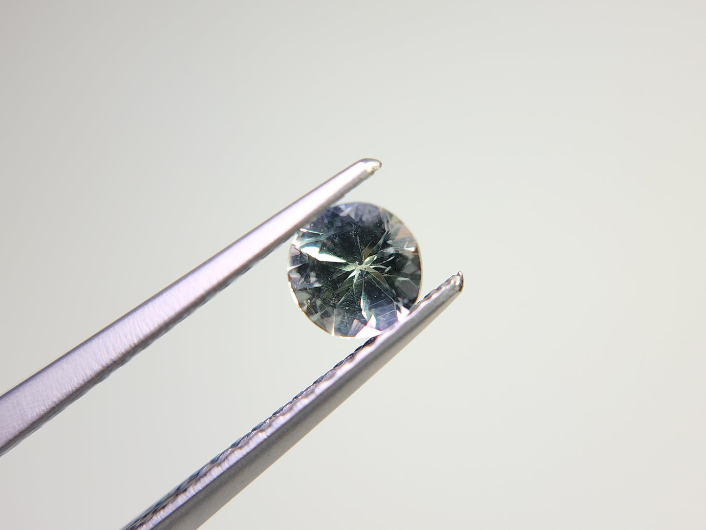 0657-23-5 ゾイサイト 0.46ct