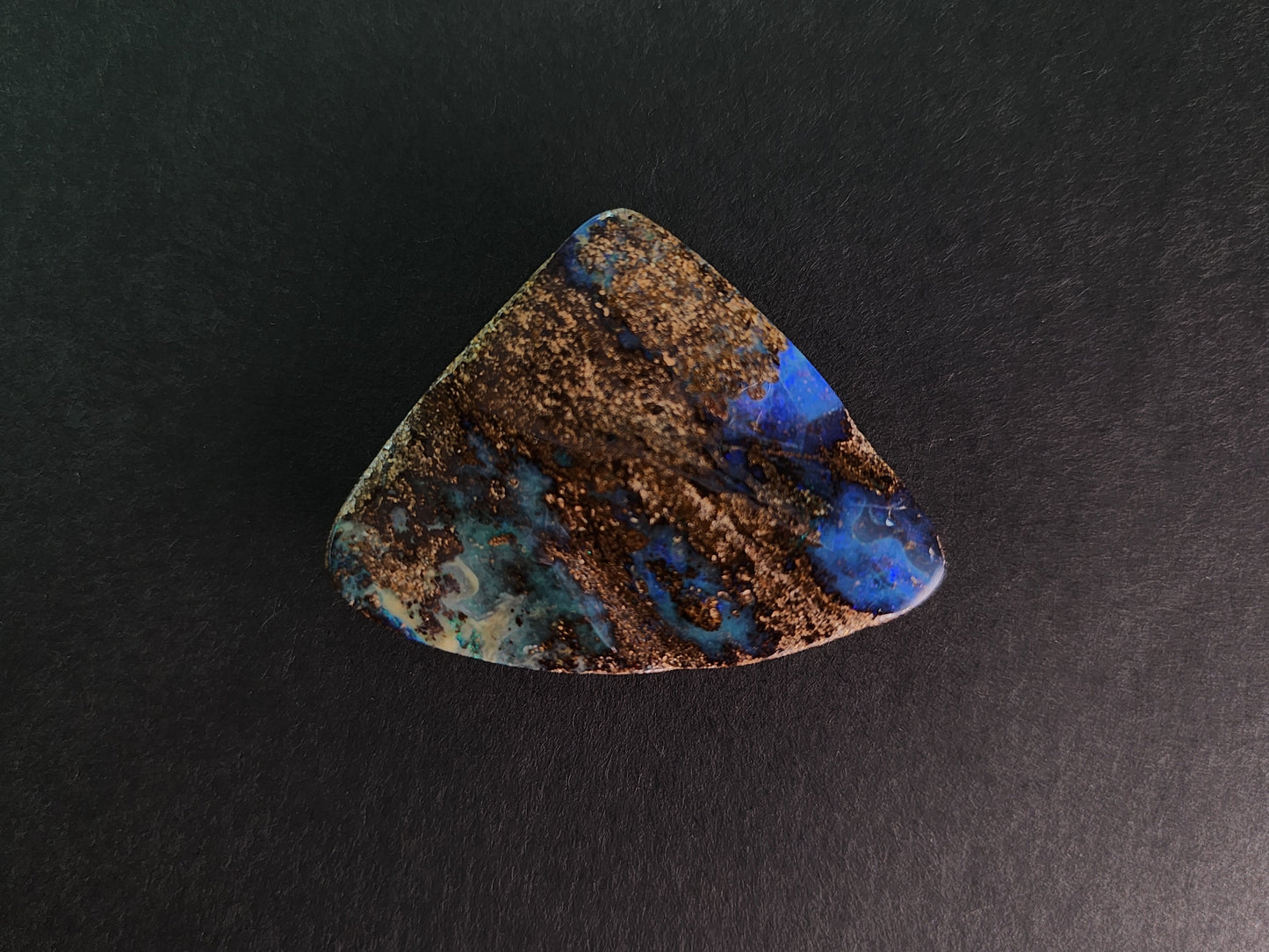 0903-1 ボルダーオパール(穴あき) 34.60ct