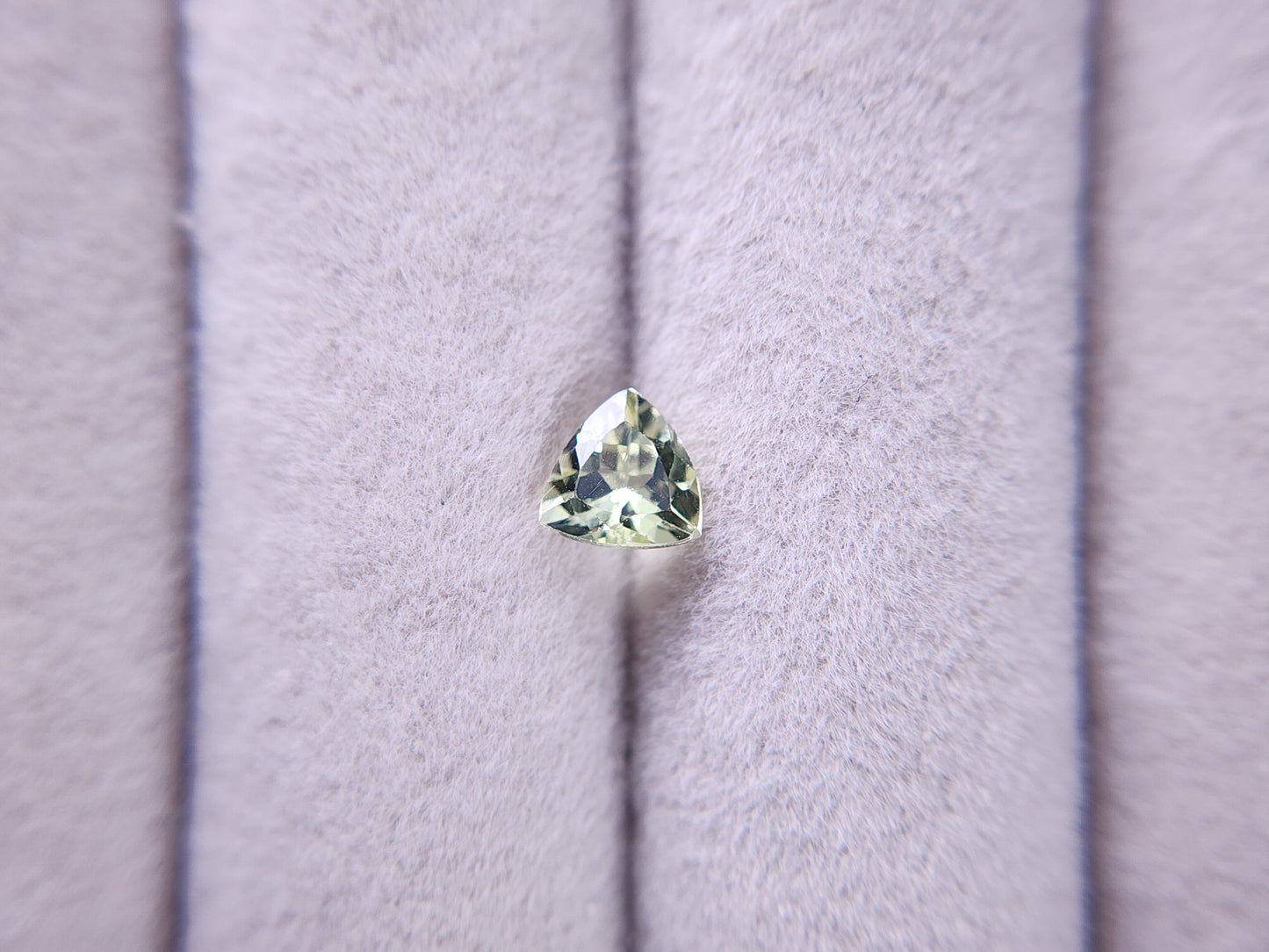 0649-2 ゾイサイト 0.58ct