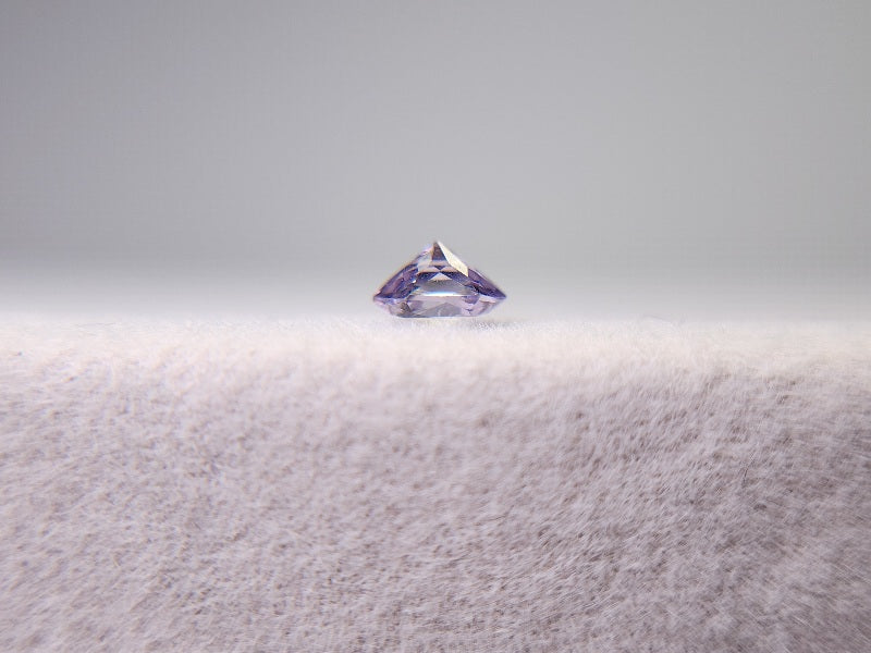 0002-4 スピネル 0.18ct