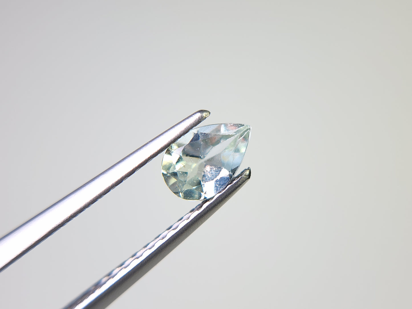 0878-2-7 グリーンベリル 0.37ct