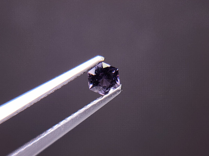 0002-1 スピネル 0.20ct