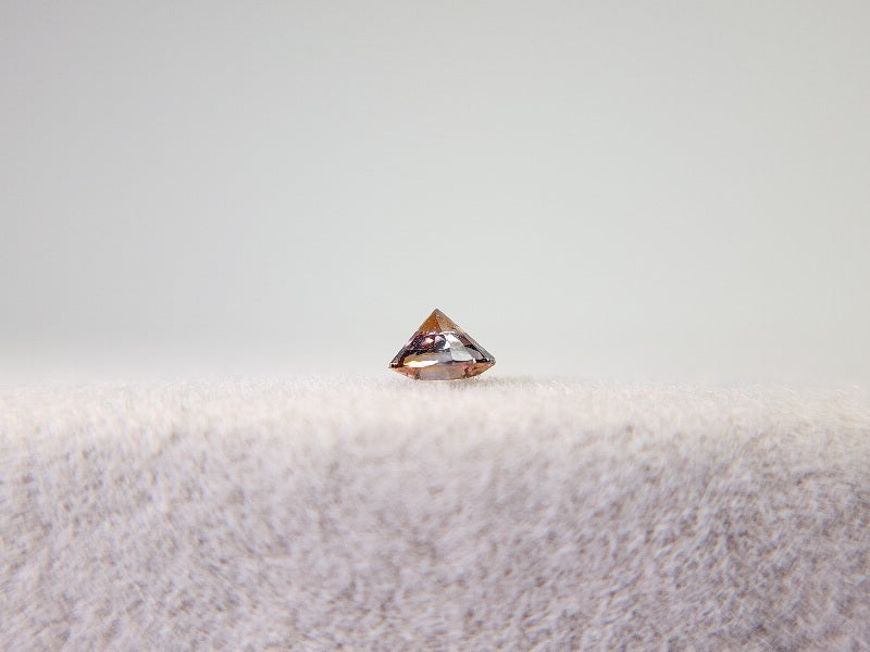 0090-1 モンタナサファイア 0.12ct