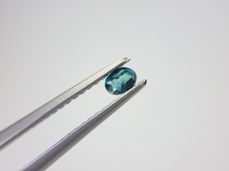 0946-8 グランディディエライト 0.09ct – 東洋ルース公式オンラインストア