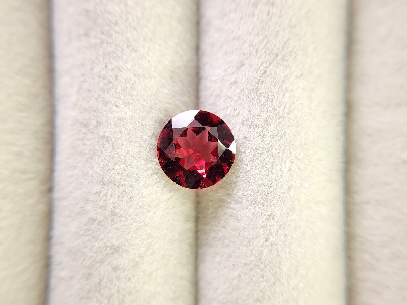 0910-5-9 ガーネット 1.96ct